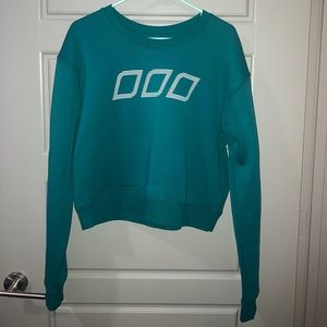 NWT Lorna Jane Iconic Cropped Sweat